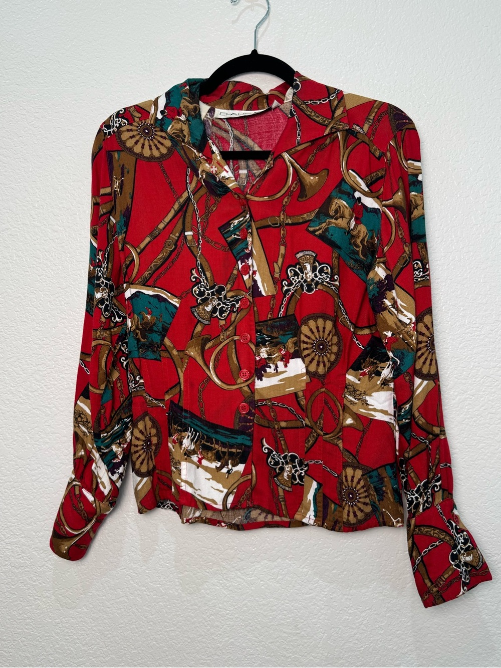 Chaus Petites Womens 4 Red Equestrian Scarf Print Rayon Button Blouse Horse VTG